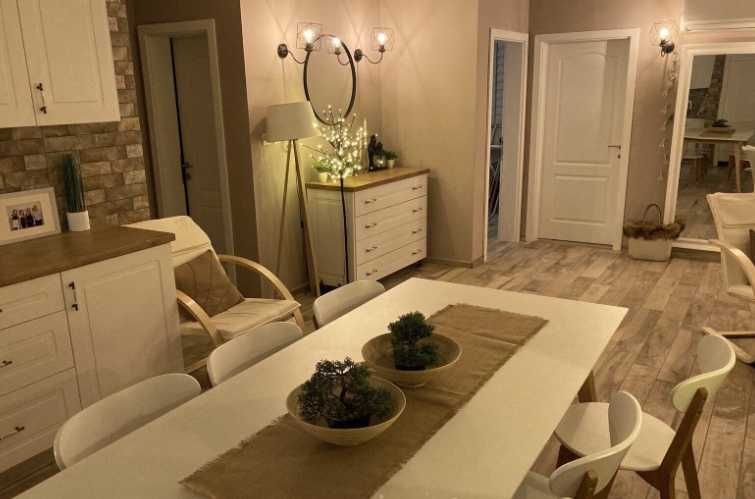 Дава се под наем Едностаен апартамент в Пловдив, Старият град - 55 кв.м за 183.6 € - Снимка #1