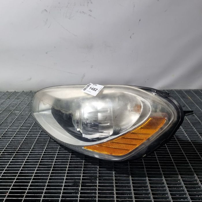 Far Stanga Volvo XC60 2008 - 2013 SUV 4 Usi (1482) Xenon