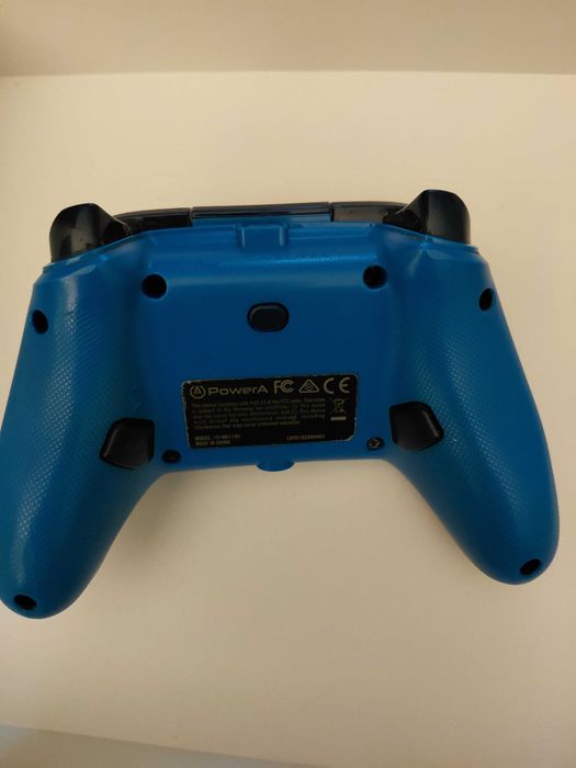 Vand controler PowerA compatibil cu Xbox one