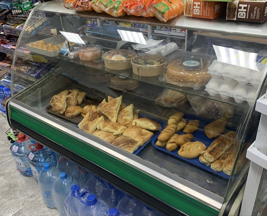 Продам б/у ветринный холодильник