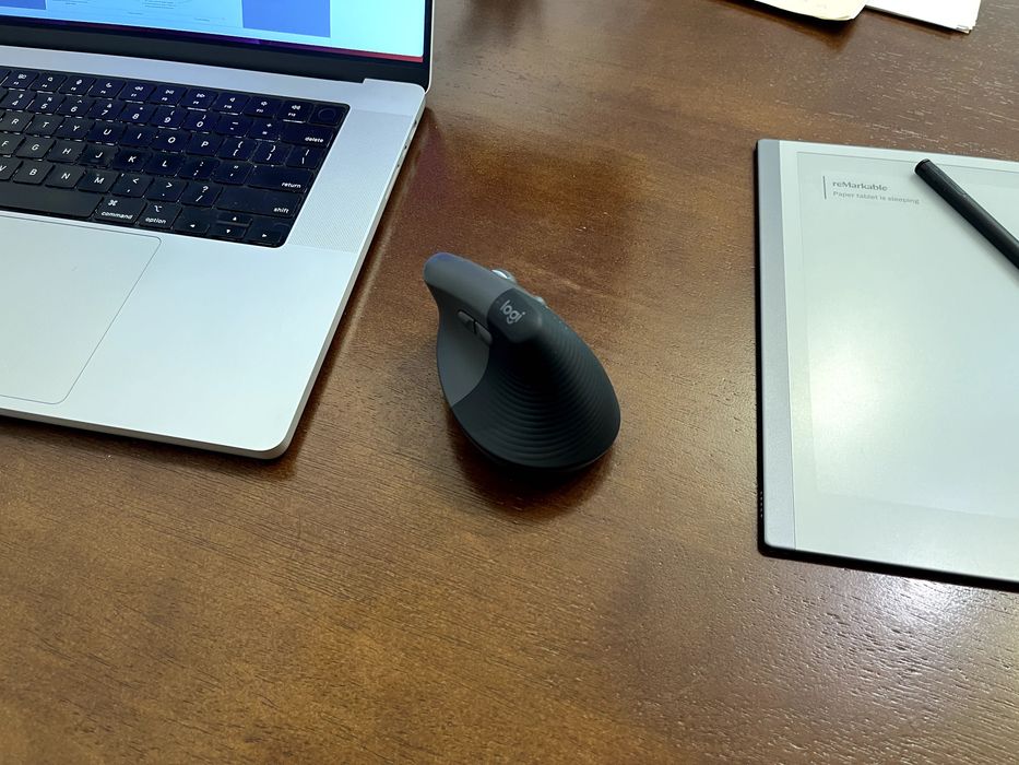 Мышь Logitech Lift