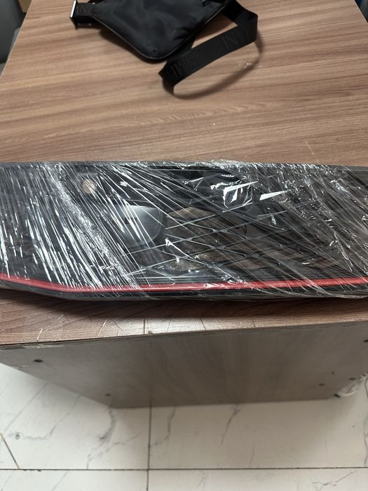 Geely Coolray решотка