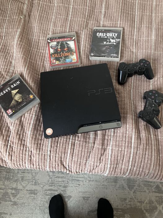 Продам ps3 хорошым состояние