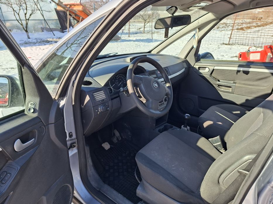 Mercedes C180 benzină