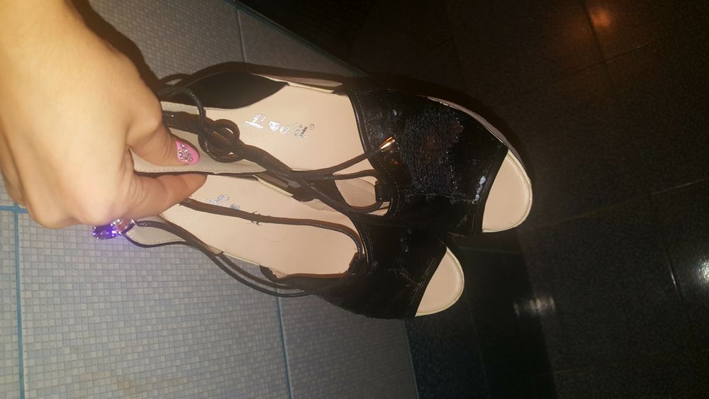 Sandale paiete reversibile rosii si negre