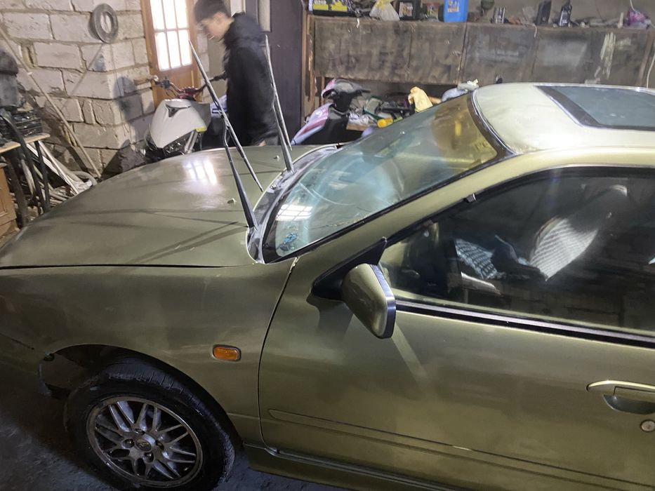 Продам ниссан примера п11