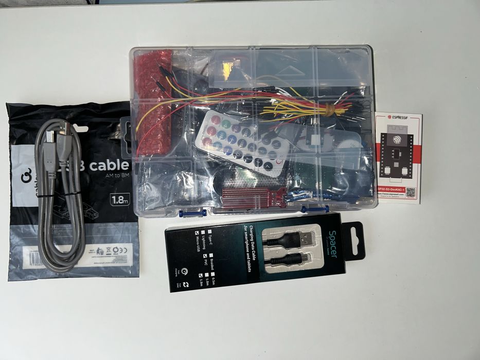Kit Arduino + placa + cablu micro usb + calbu usb A
