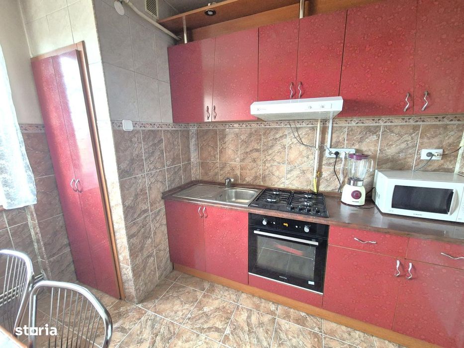 Apartament 4 camere, ultracentral Arad, comision 0 — fotografia 3