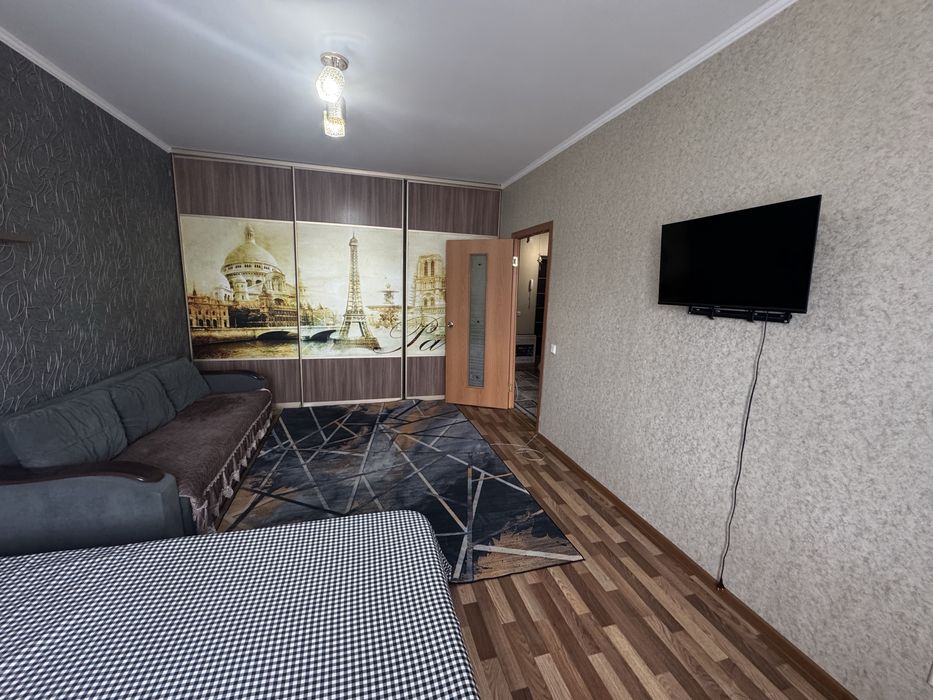 По часам 1 комнатная КСК