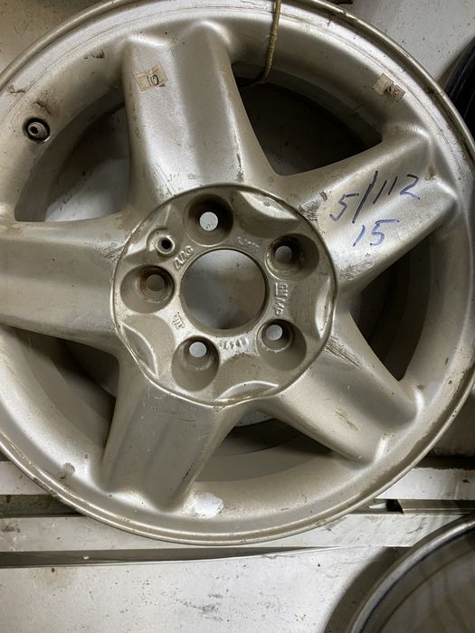 На 15 5/112  1 шт в нал