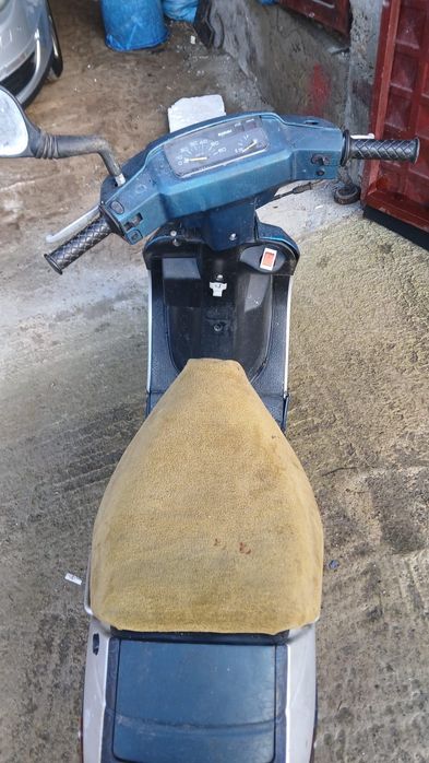 Продават се Скутери сузуки