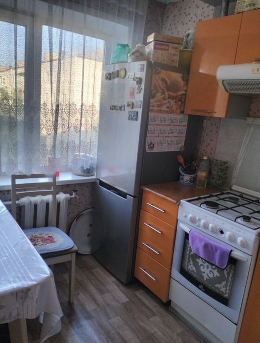 Продам 3 комн, центр