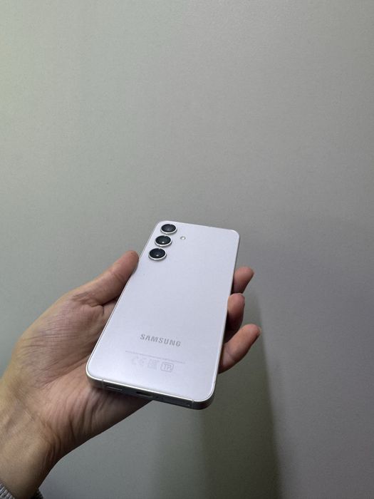 Samsung S24 128 gb