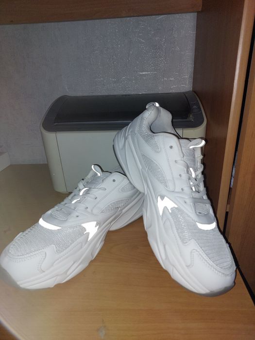 Оригинальные кроссовки CROSBY