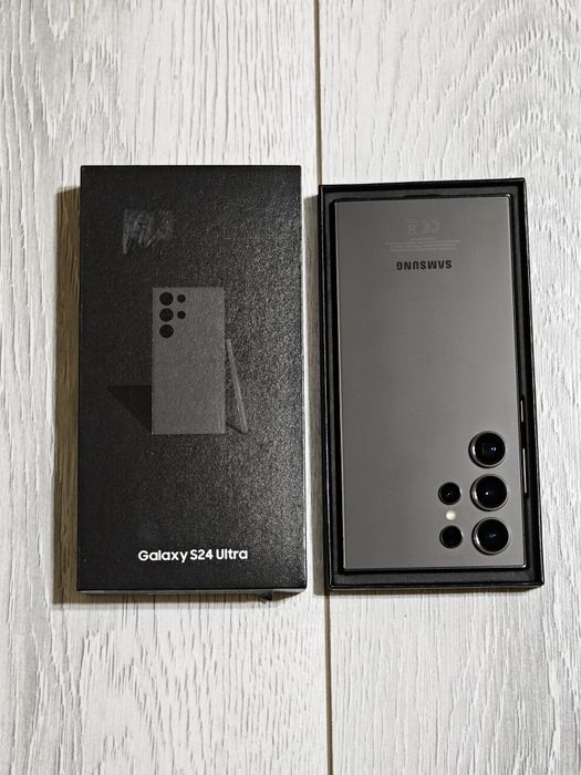 Samsung S24 Ultra 512 gb Ram 12 5G EAC