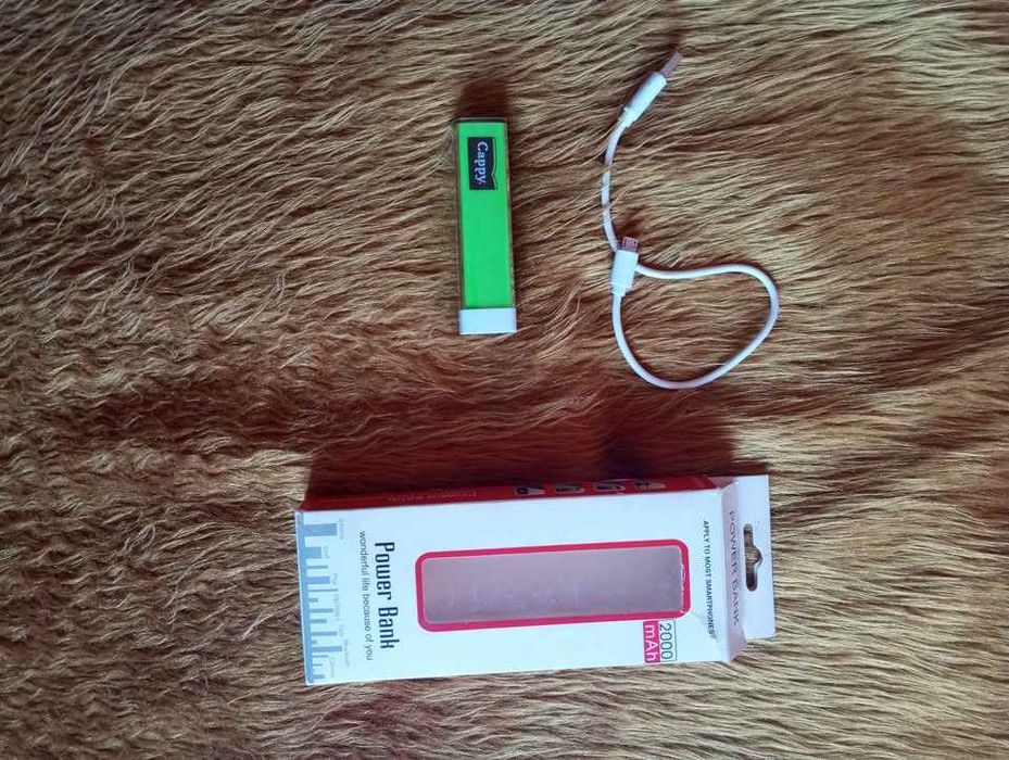 Зарядно за телефон, таблет и камера power bank