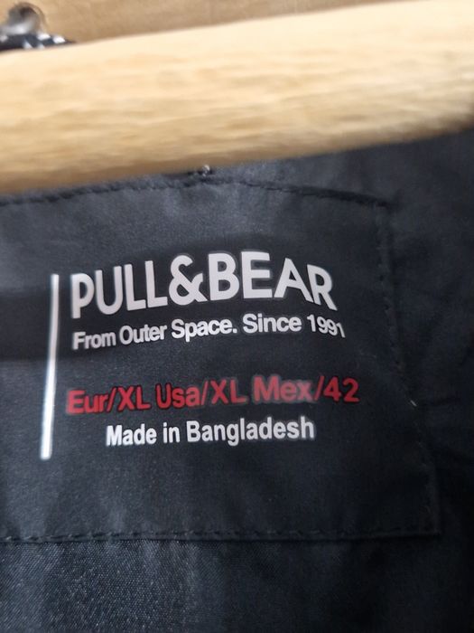Geaca  NASA  Pull&Bear
