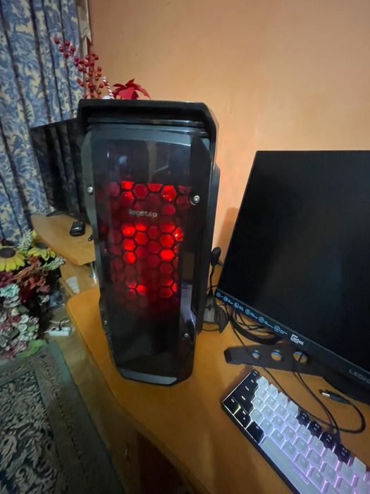 Vand PC gaming Ryzen 5 5600x rx 570 8gb 16gb ram DDR4 3600mhz