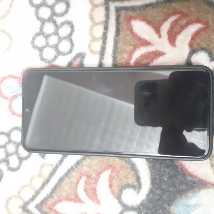 Itel A70 sotiladi narxi 1500 yana kelishiladi xotirasi 256 gb
