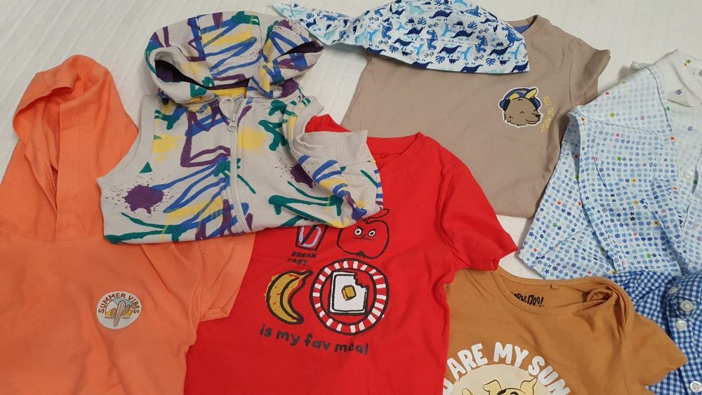 Lot haine de vara marimea 98