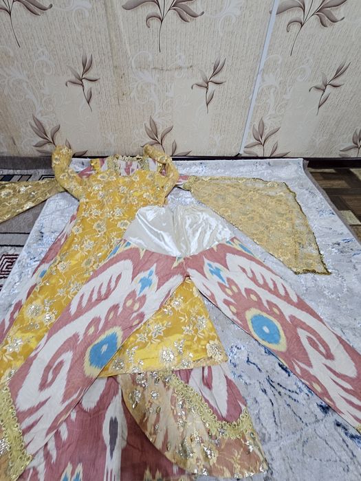 Kelin uchun troyka adras