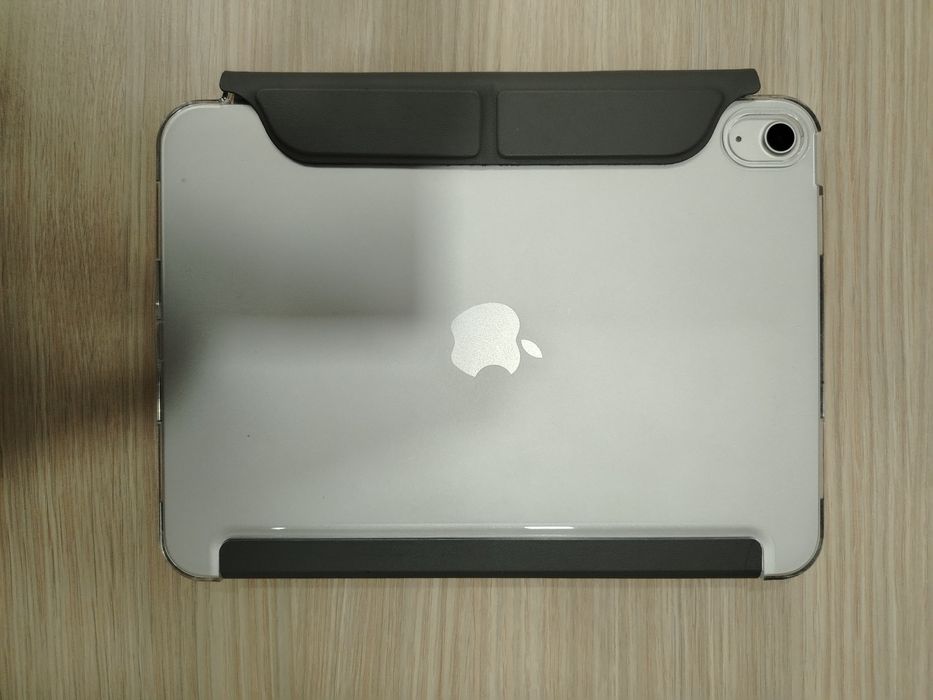 Продается iPad A16  128 GB