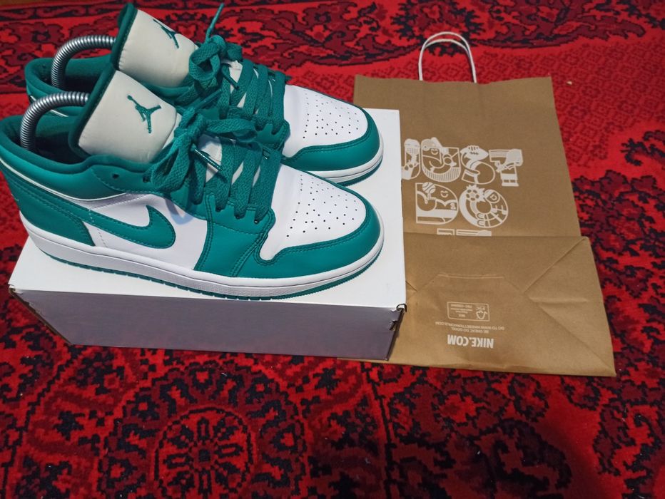 Nike Air jordan 1 low new emerald (W)