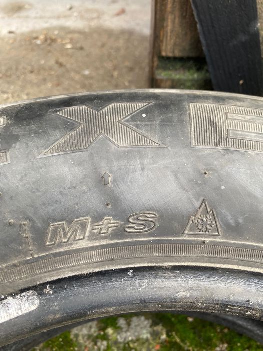 Зимни гуми 15 NEXEN 80лв общо