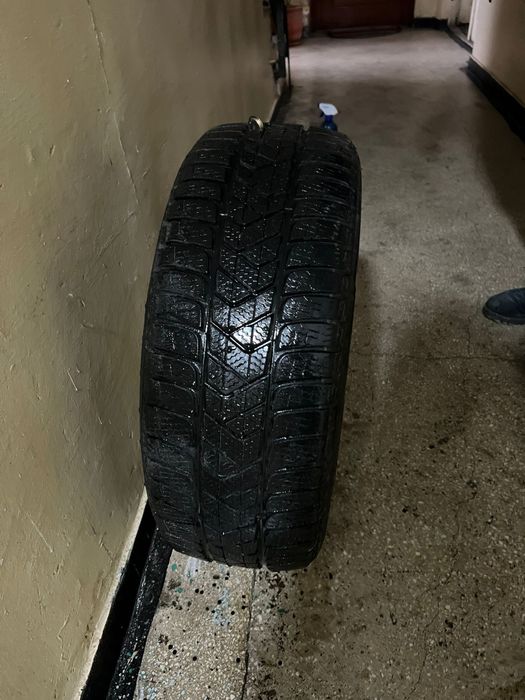 Anvelope 215 60 R16 M+S