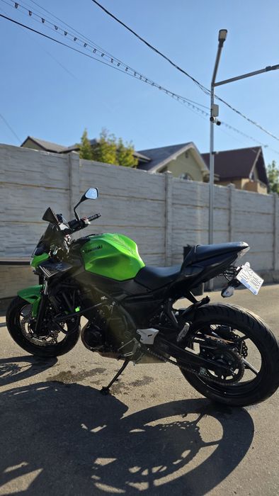 Vând Kawasaki Z650 (2020), Stare Foarte Buna / Kit lanț nou, Revizie recenta, Evacuare Stock + Sport SC Project