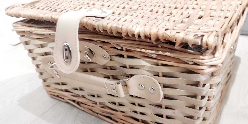 Ратанова Кошница за Пикник За Двама