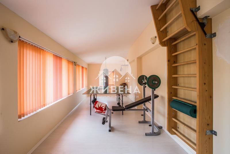 Продава се Къща в Варна, м-т Траката - 500 кв.м за 1700 €/кв.м - Снимка #10