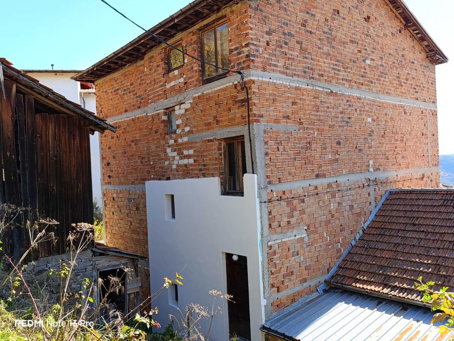 Продава се Къща в Смолян, Нов център - 112 кв.м за 849 €/кв.м - Снимка #2