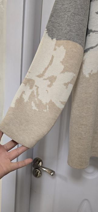 Дамска оригинална блузка.  Като нова.  Calvin Klein