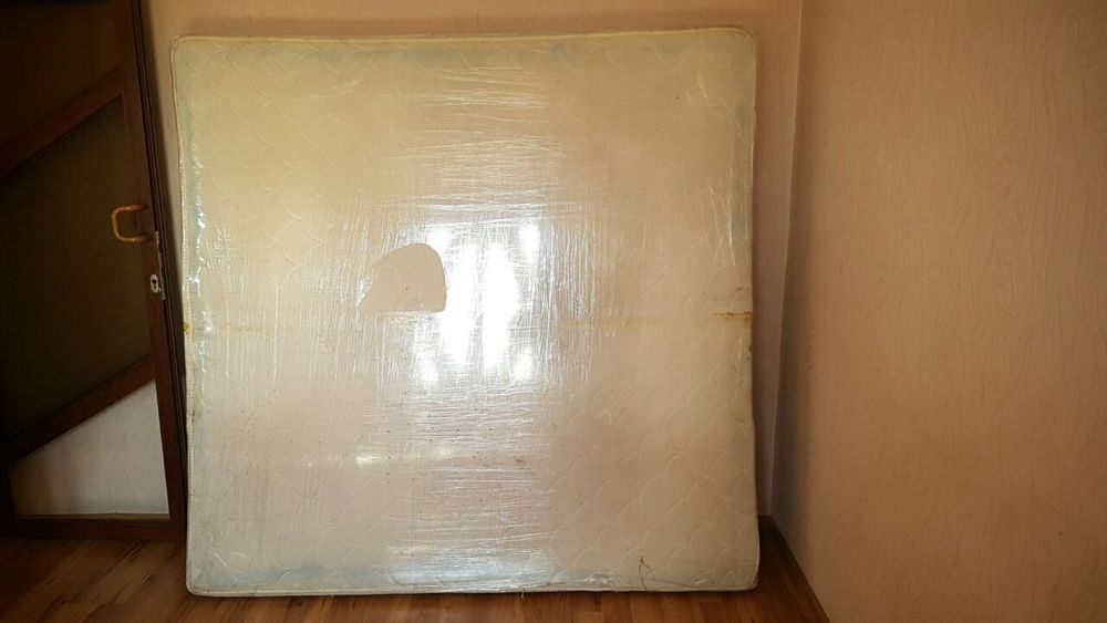 Матрас жуда зур холатда