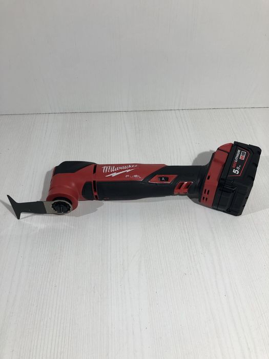 Multifuncțională Milwaukee M18FMT