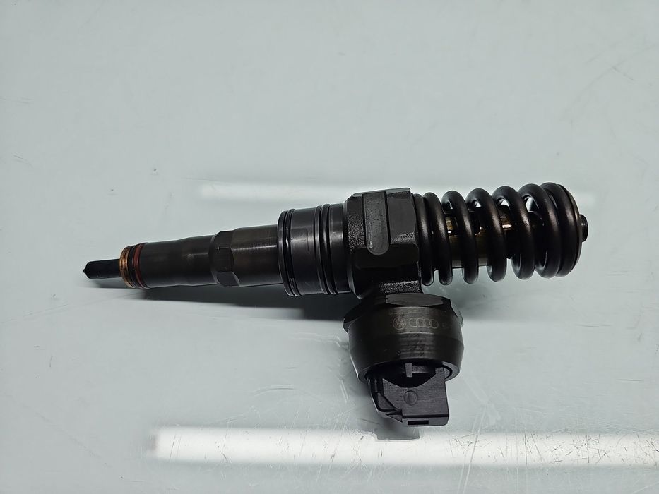 Injector Skoda Superb II (3T4) [Fabr 2008-2015] 038130073BQ 2.0 TDI BM
