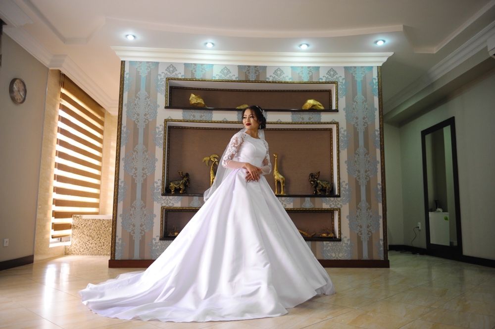 Свадебные платья