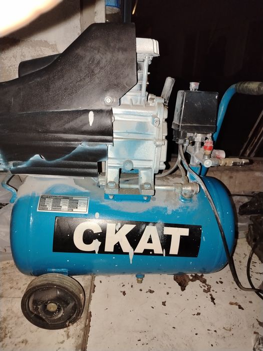 Продам компрессор