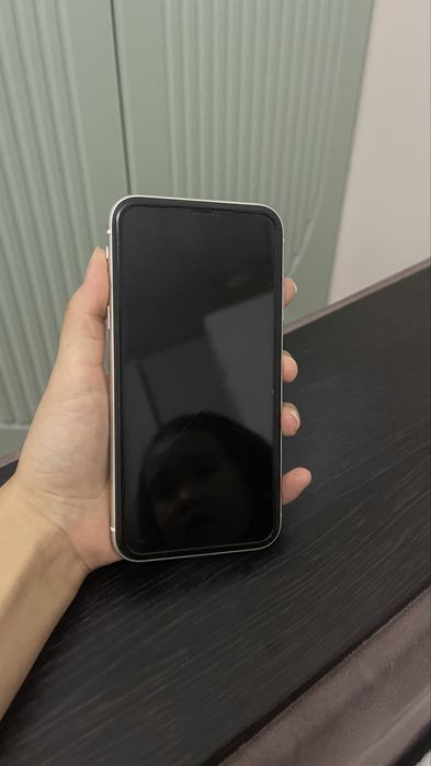 Айфон 11 (СРОЧНО)