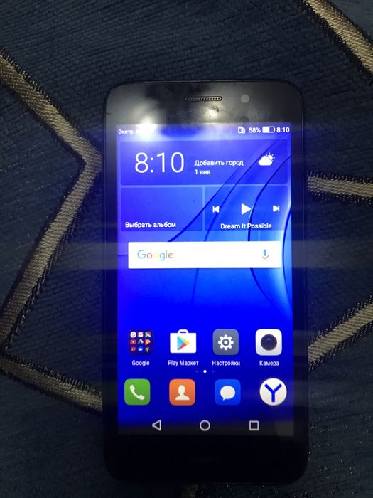 Продам huawei.