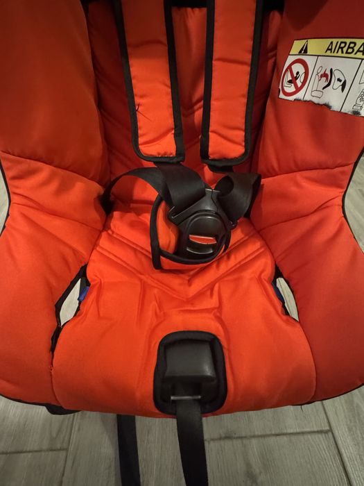 Scaut auto RF Axkid Minikid 2.0