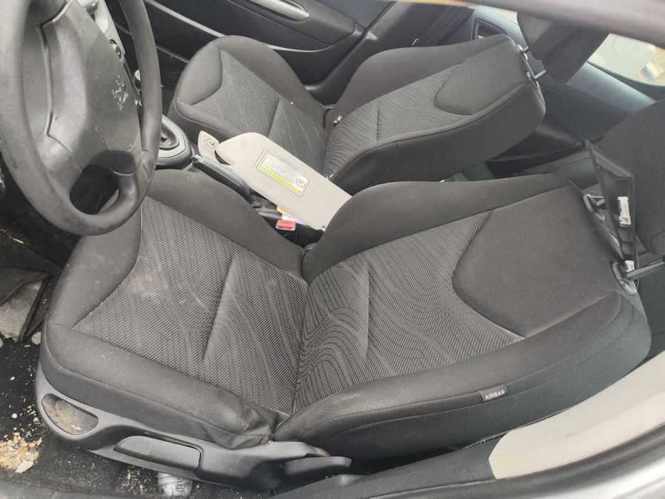 Peugeot 308 на части 1.4 95кс пежо 308