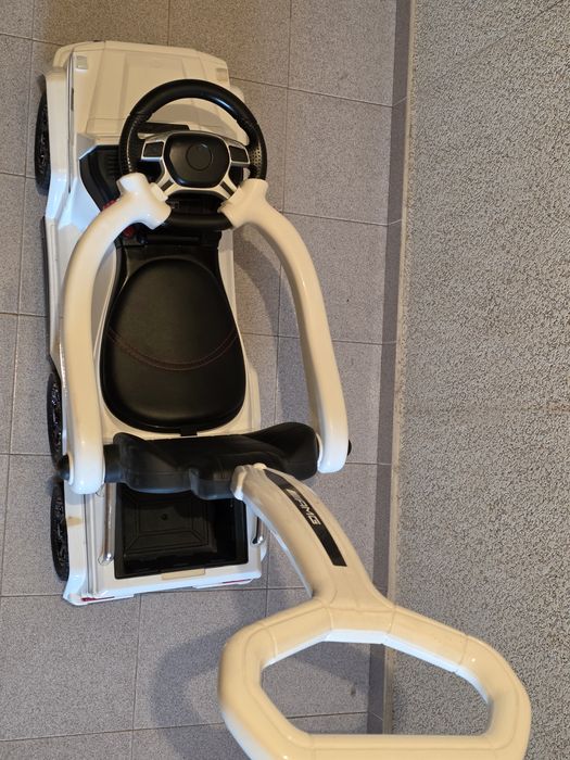 Детска количка MERCEDES G 6X6