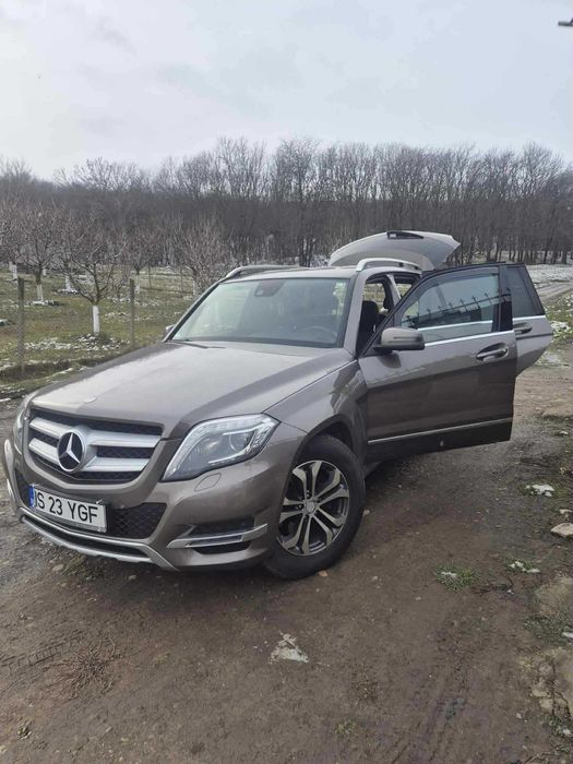 Mercedes-Benz GLK 220 CDI Facelift - Propulsie spate, stare excelentă