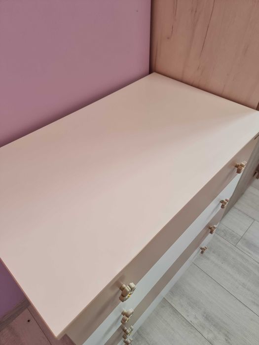 Бебешко легло люлка със скрин и матрак Dormeo. Бебешка кошара.