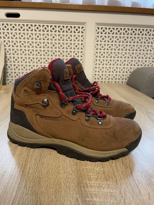 Bocanci Columbia impermeabili – mărimea 39