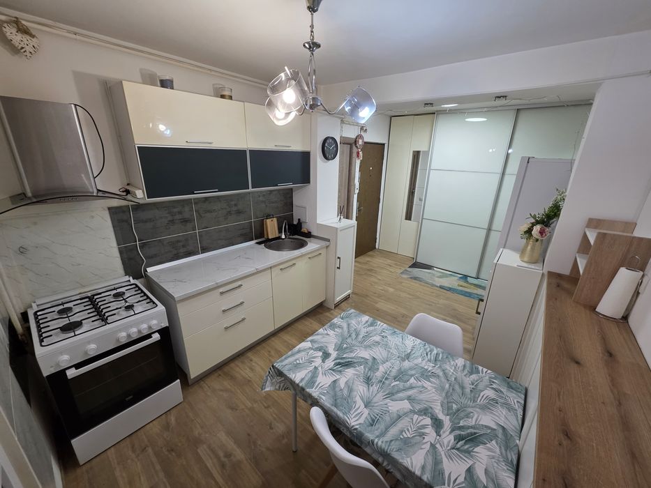 Inchiriere apartament 2 camere Gorjului