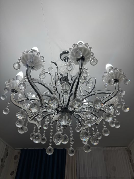 Люстра продам срочно срочно срочно