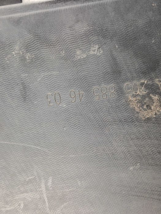 задна броня долен спойлер Мерцедес AMG